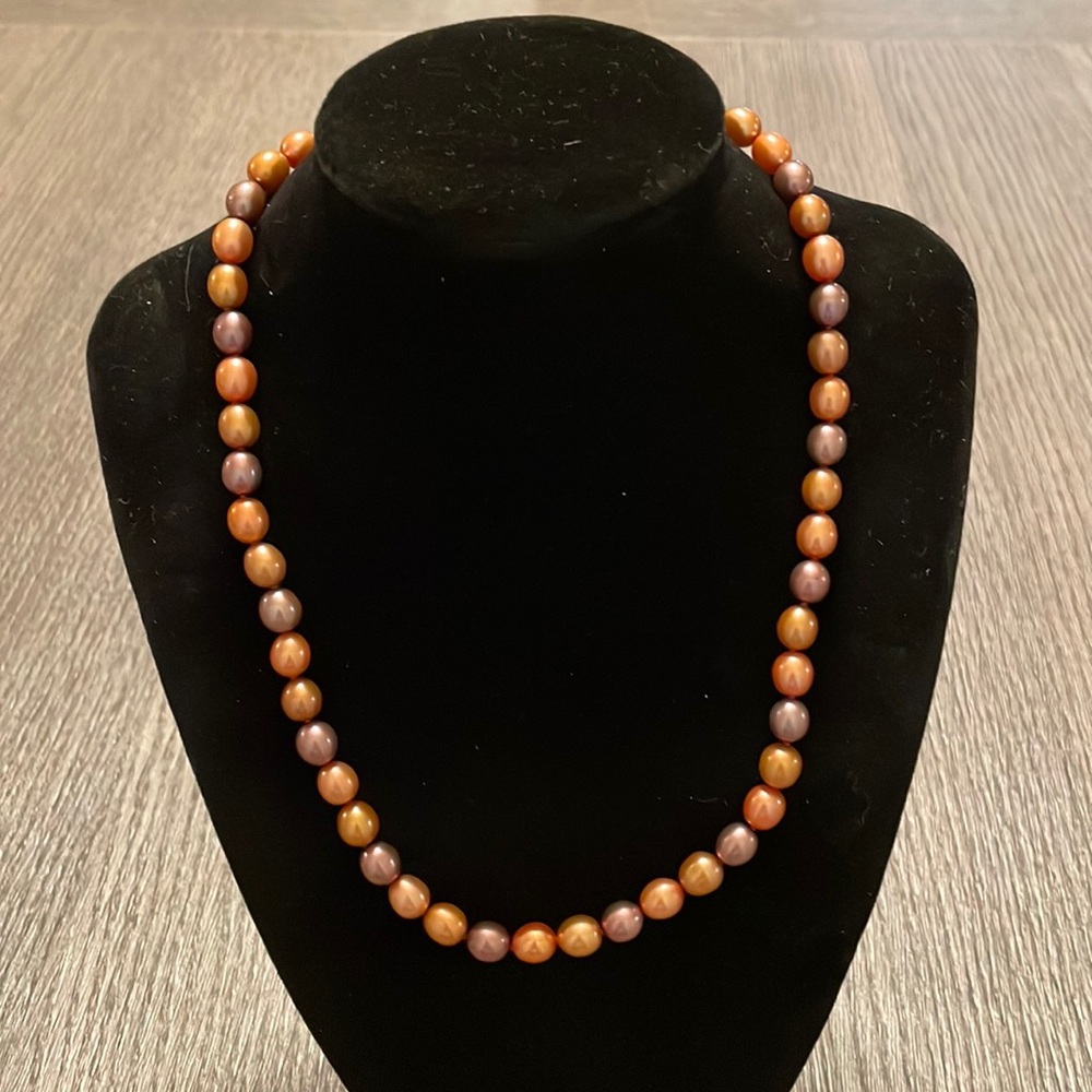 Pearl necklace